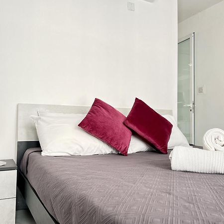 Marina Apartments Msida Extérieur photo