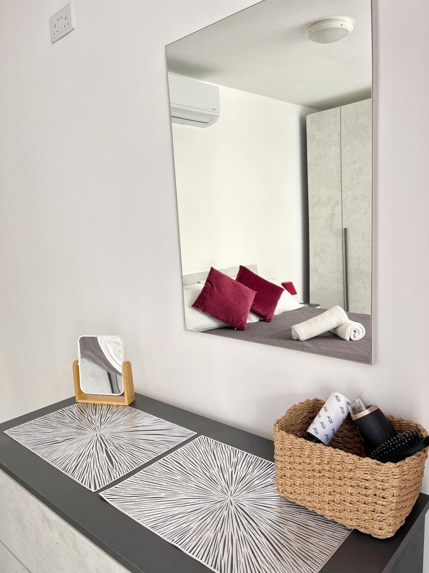 Marina Apartments Msida Extérieur photo